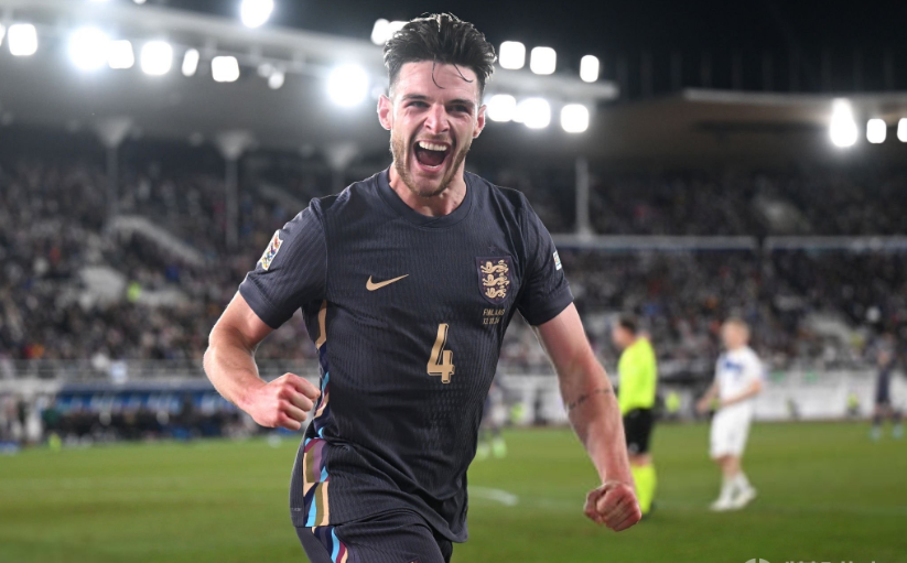 我们拭目以 我们拭目以